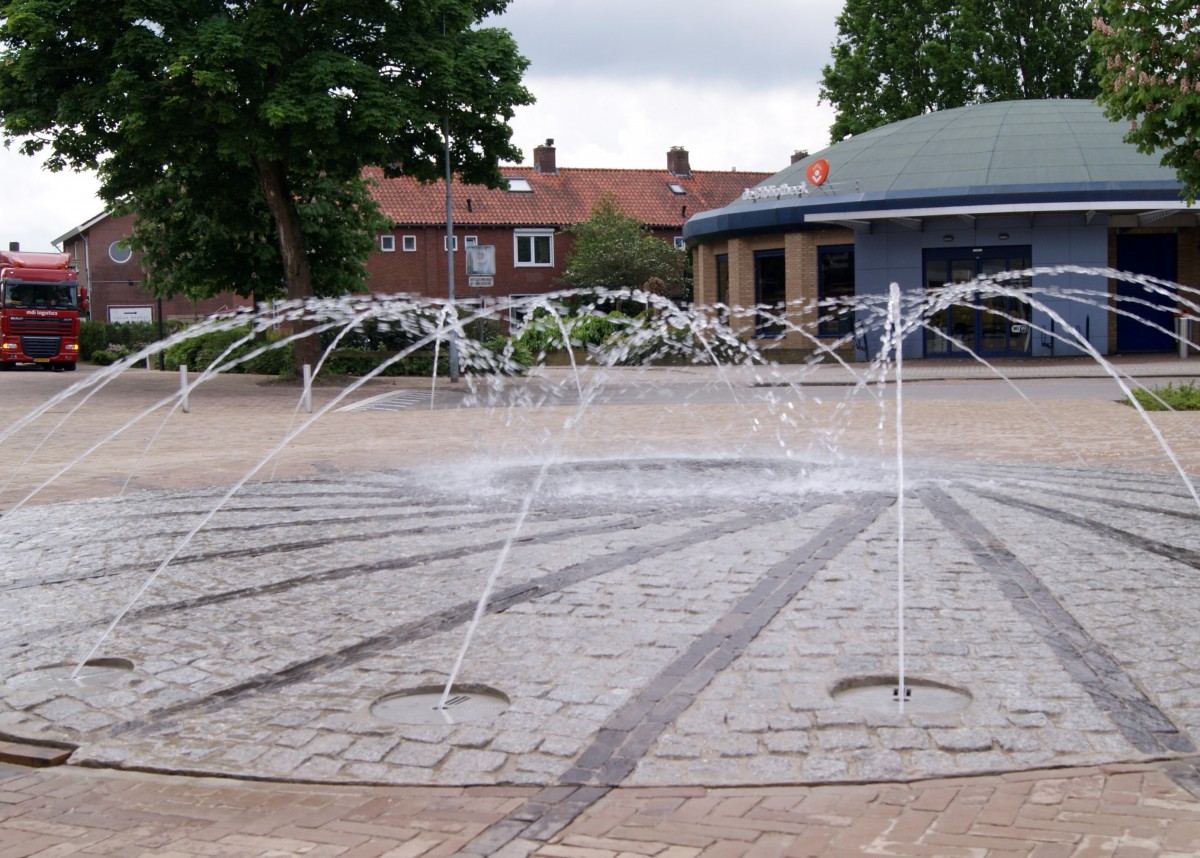 Fontein Marktplein Renkum | Van Der Haar Waterprojecten